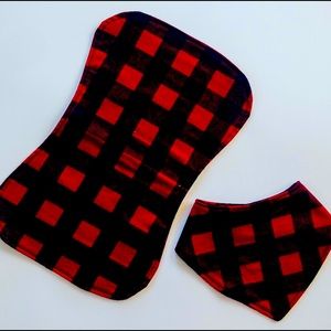 Buffalo plaid bib and burp cloth set
